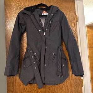 listing-status-banner